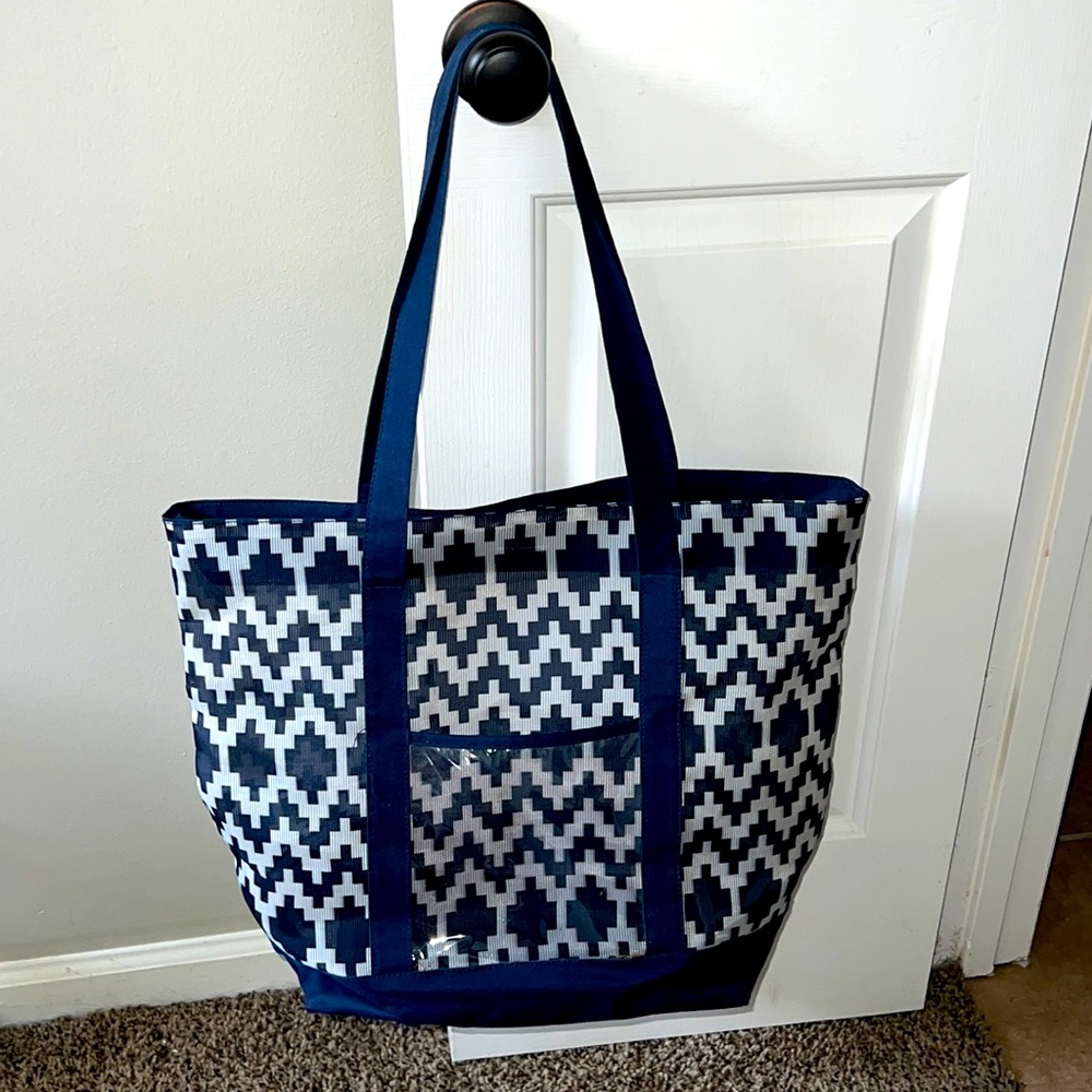 Mesh Beach Tote